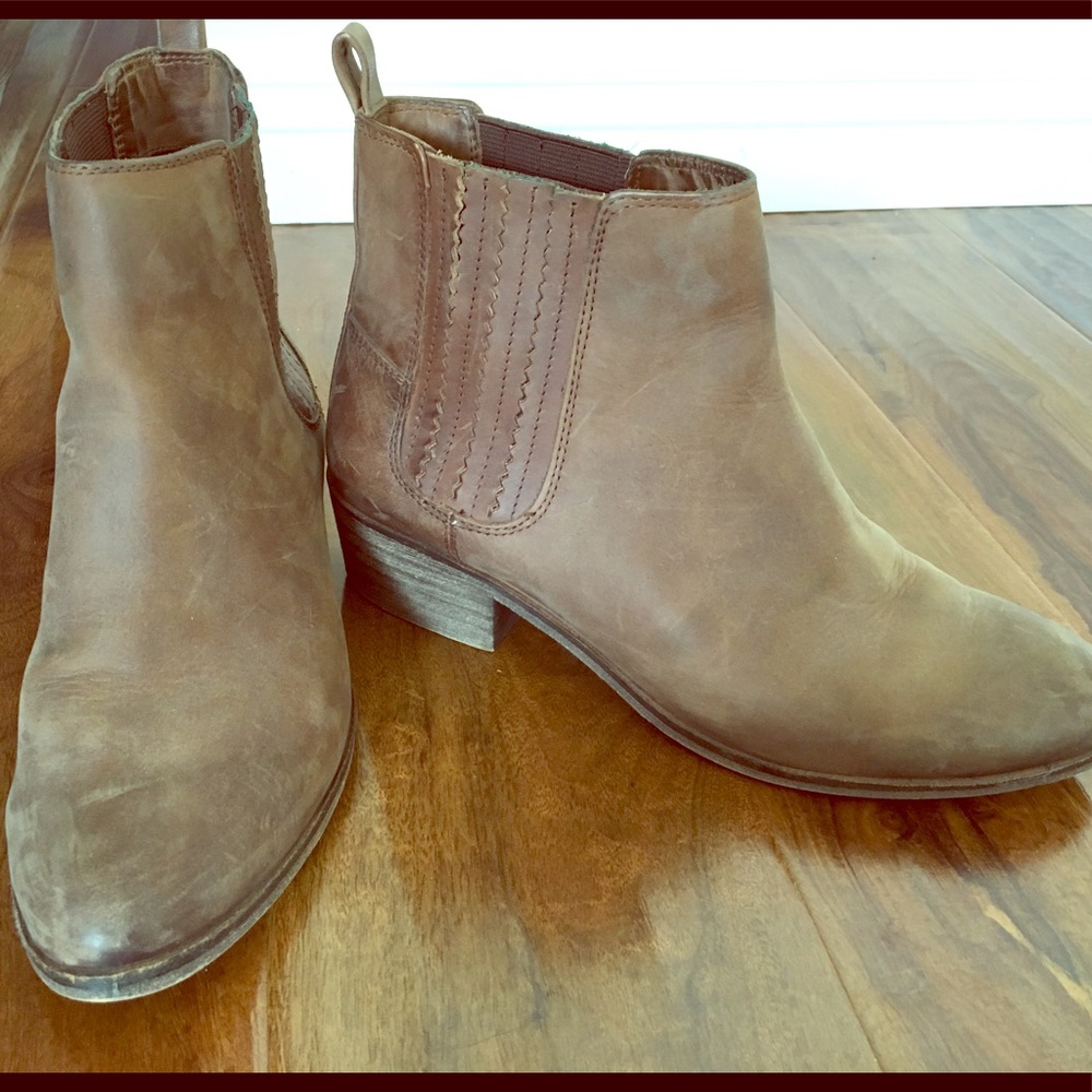 Splendid booties